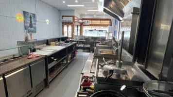 Henty St Fish & Grill – Established Leasehold Takeaway in the Heart of Portland