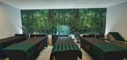 High end/Luxurious Beauty Salon and Training Academy For Sale