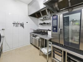MUST SELL - Mt Martha Pizza Shop