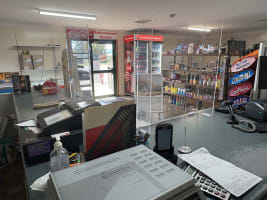 Freehold LPO, Liquor General Store & 6 BR Residence