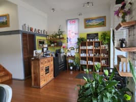 RARE SEA CHANGE OPPORTUNITY - PROFITABLE BUSINESS - SAME OWNER SINCE 2000