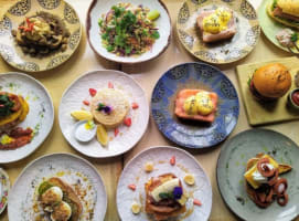 Inner-SE Melbourne Café with 15 Years of Successful Trade