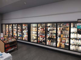 IGA Local Grocer + Liquor ECHUCA