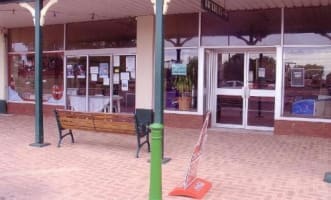 BRUCE ROCK GOURMET MEATS (TAKEAWAY & BREAD) - FREEHOLD PURCHASE - WELL KNOWN BUSINESS - NOT COMPETI