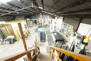 LEASEHOLD - Yass Windscreens & Glass NSW - 1P0518