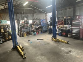 Thriving Mechanical Repair Business with Freehold Workshop