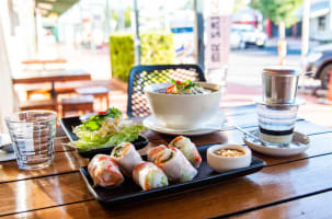 Busy Restaurant - Broome - Strong Earnings & Lifestyle