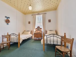 Fully Furnished 2Bdr Home Ideal BnB offers over $295,000