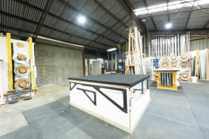 LEASEHOLD - Yass Windscreens & Glass NSW - 1P0518