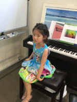 Smart Children Play Piano