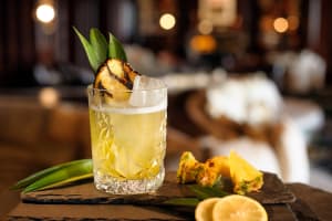 Pakington Street, Profitable Fully Managed Bar For Sale