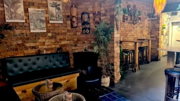 Jungle Boy & Tully's - Two very different bars in one location