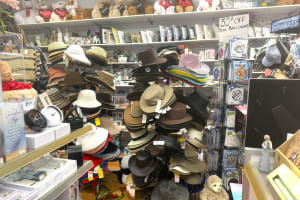 LEASEHOLD - Simple Indulgence Gift Shop, West Wodonga VIC - 1P0612