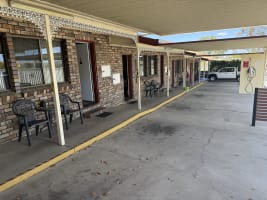 FREEHOLD MOTEL WITHIN 2.5 HOURS OF BRISBANE – 2290MF