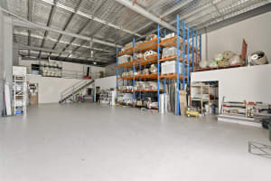 Flooring Business In Cairns Tropical FNQ - Flooring Experience Not Required