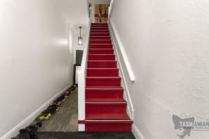 EXTRAORDINARY OPPORTUNITY RENOVATED 10 ROOM HOTEL & RESTAURANT, BAR & BOTTLESHOP