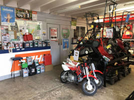 Stihl, Honda & more Dealership including full workshop & residence