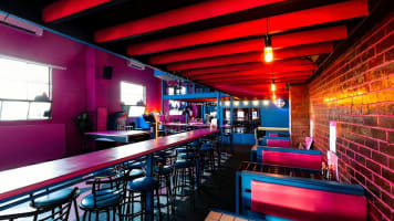 Evies Disco Diner - A Vibrant Neon-Soaked Fitzroy Spot