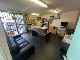 Freehold & 30-Year Established, Profitable Automotive Service Business