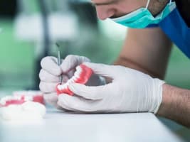 Under M'ment Profitable Denture Lab + clinic. Syd.