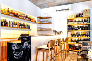 Chef’s Opportunity Fully Fitted, Licensed Restaurant & Bar