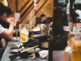 ASIAN RESTAURANT / BAR