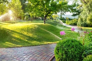 Long-Established Lawn/Garden Business: HIGH INCOME! WORK FROM ANYWHERE!