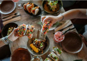 Long Standing Restaurant - Vibrant Dining Destination