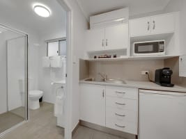 LEASEHOLD MOTEL OPPORTUNITY - BILOELA, QLD - 2702ML