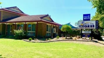 UNDER OFFER - Albury City Motel