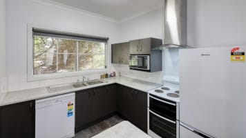 Motel & Serviced Apartments Leasehold for Sale - Stunning Presentation - Hilltops Region - EXCLUS...