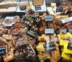 Profitable Café in Bustling Orana Region | Cheap Rent | Day Trade Only