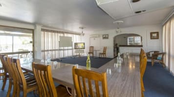 Established Mackay CBD Motel – Freehold Going Concern or Leasehold Opportunity