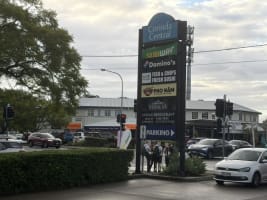 Dominos Pizza! Corinda Brisbane! Low Rent! TO $25,500 per week! Suit Owner/Operator!