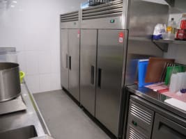 Licensed Corner Restaurant, 60+ Seats, Oracle Broadbeach