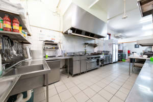 Grand Central Hotel Proserpine