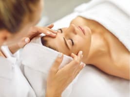 Turn-key Beauty Franchise - Lower North Shore