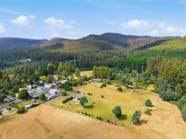 LUXURY TOURISM RETREAT & LIFESTYLE PROPERTY | APPROVED EXPANSION | TASMANIA