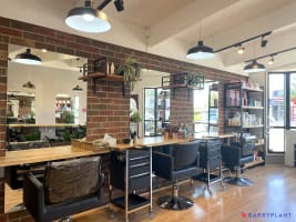 Thriving Hair Salon in Prime Cowes Location – Excellent Opportunity!