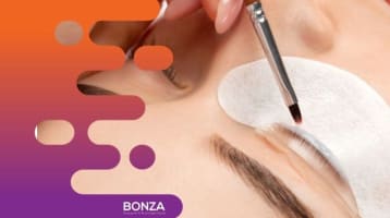 35469 Thriving Hair & Beauty Salon - Bustling Location