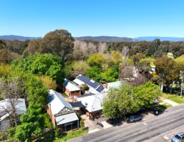 LEASEHOLD - Moyhu Hotel, VIC - 1P0514