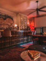 Established Restaurant in highly sought after dining precinct