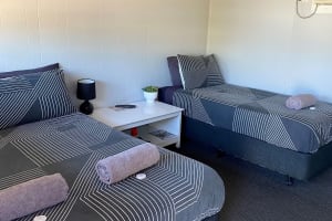 Terminus Hotel - A Big Country Hotel