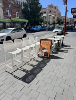 Prime Liverpool St Shop – Ideal for Café / Restaurant / Takeaway (Near-New Fit-Out)