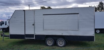 SUCCESSFUL MOBILE CATERING BUSINESS ON THE ROAD - IDEAL LIFESTYLE