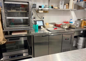 Quality Chicken & Chip / Fish & Chip shop  Berrinba! Lease assignment & Asset sale!