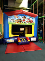 Lollipops Playland and Cafe Springwood Indoor Playcentre / Playground