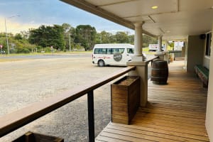 UNDER OFFER – Woodside Beach Hotel