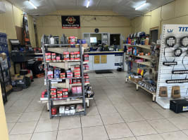 Thriving Mechanical Repair Business with Freehold Workshop