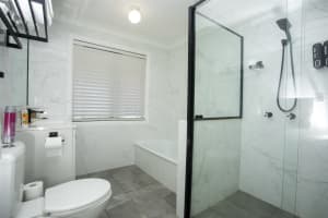 Profitable Seaside Bed & Breakfast Freehold Investment in Redcliffe